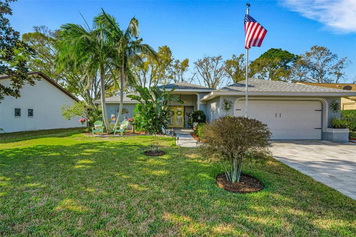 Property Slideshow image 1 of 100 | 3514 e links ct, Palm Harbor, FL, 34684