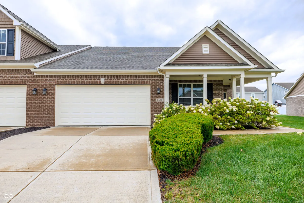 Property Slideshow image 1 of 70 | 8630 twain ln, Indianapolis, IN, 46239