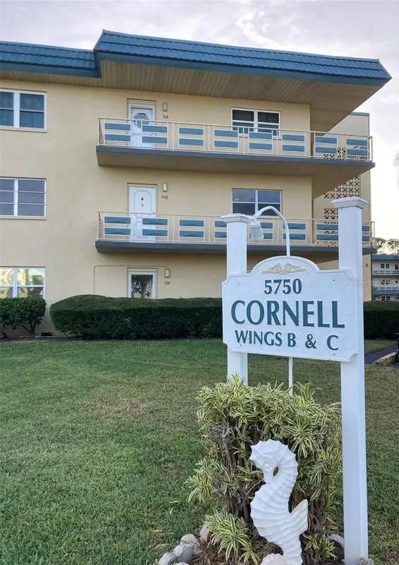 Property Slideshow image 1 of 20 | 5750 80th st d103, St Petersburg, FL, 33709