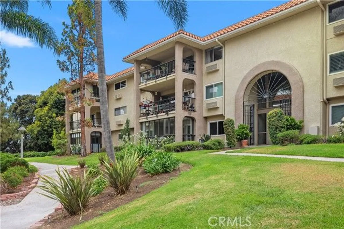 Property Slideshow image 1 of 15 | 3241 san amadeo unit 1g, Laguna Woods, CA, 92637