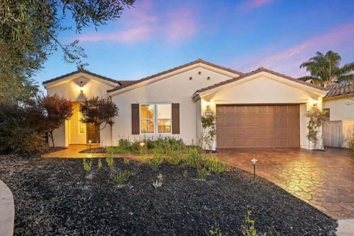 Property Slideshow image 1 of 52 | 1824 verano vis, San Marcos, CA, 92078