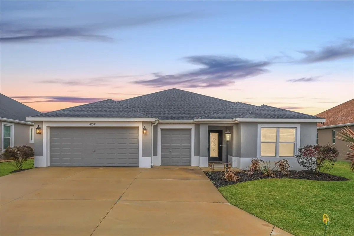 Property Slideshow image 1 of 48 | 4714 wightman cir, The Villages, FL, 32163