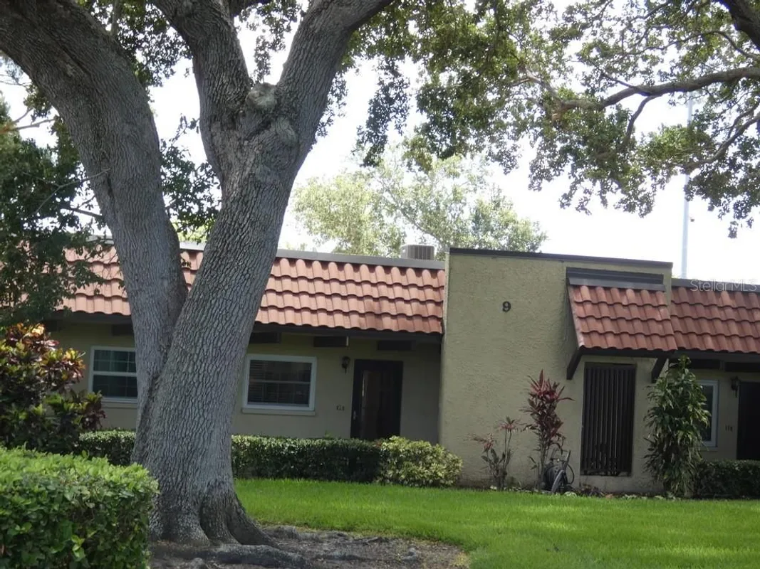 Property Slideshow image 1 of 22 | 1701 pinehurst rd 9g, Dunedin, FL, 34698