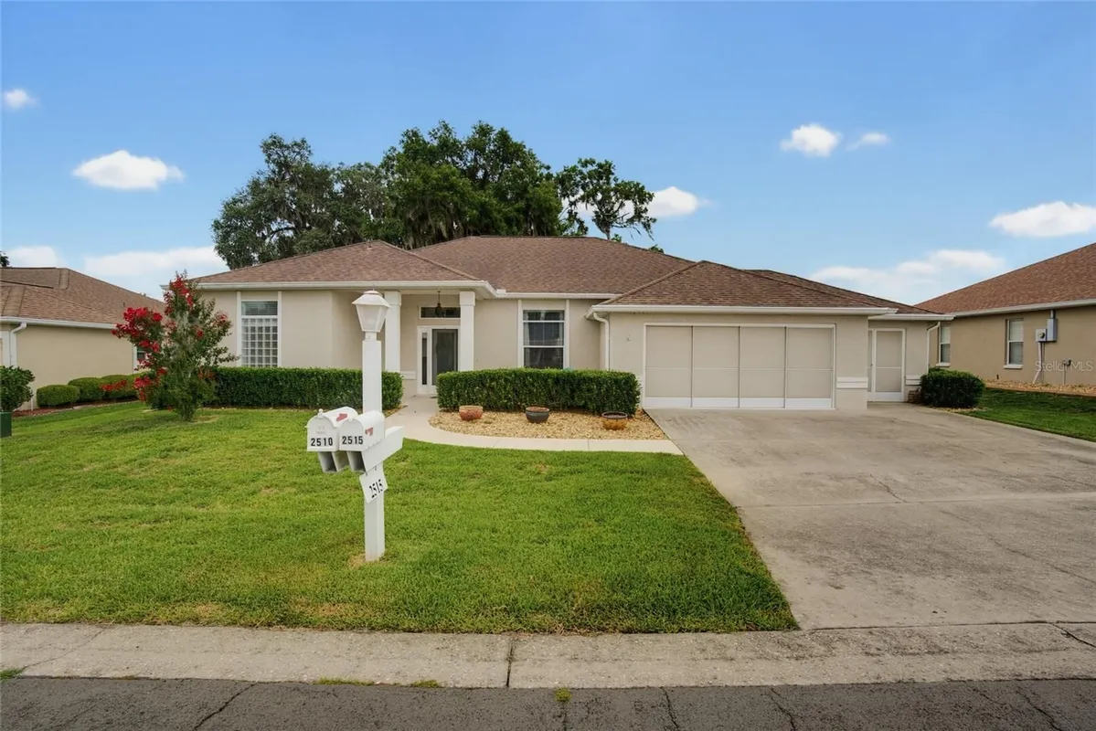 Property Slideshow image 1 of 45 | 2515 nw 53rd avenue rd, Ocala, FL, 34482