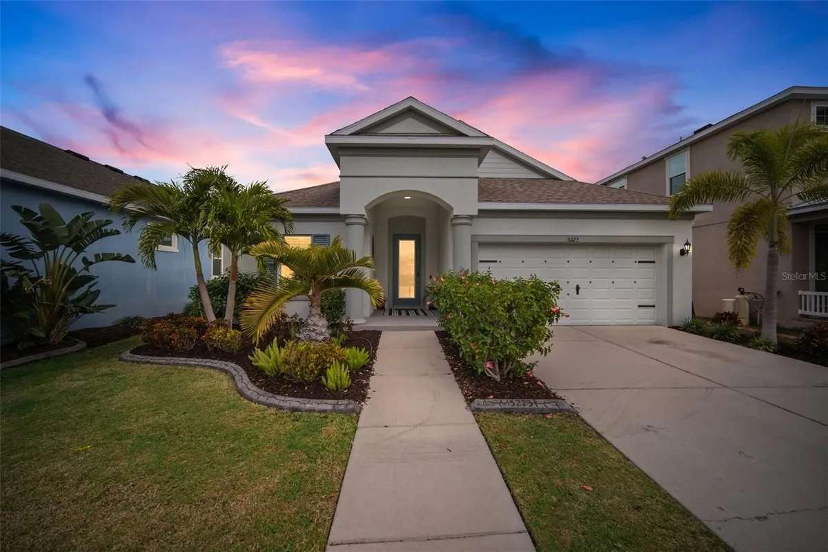 Property Slideshow image 1 of 46 | 5223 admiral pointe dr, Apollo Beach, FL, 33572