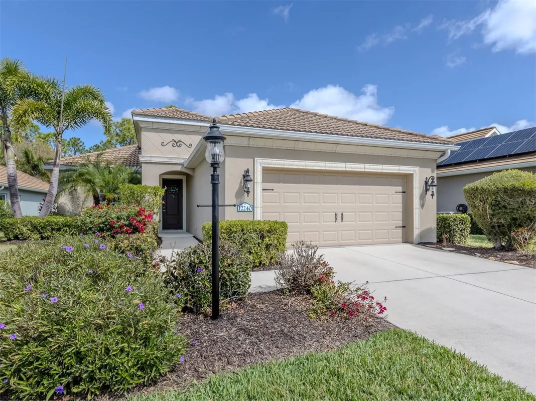 Property Slideshow image 1 of 57 | 12240 stuart dr, Venice, FL, 34293