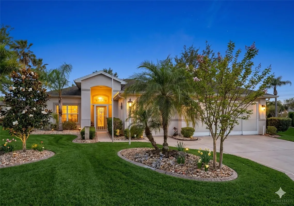 Property Slideshow image 1 of 50 | 20631 prince ranier pl, Leesburg, FL, 34748