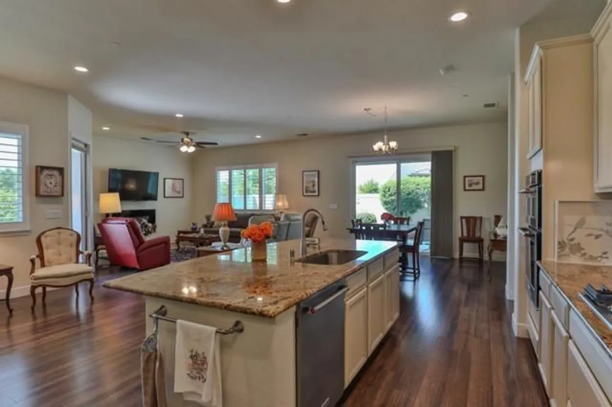 Property Slideshow image 1 of 94 | 2671 glen echo ln, Manteca, CA, 95336