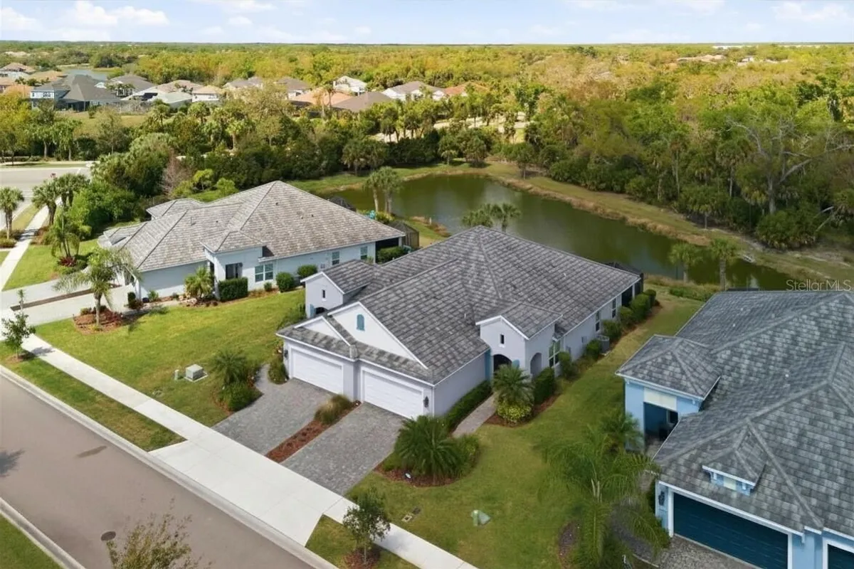 Property Slideshow image 1 of 100 | 12412 palatka dr, Venice, FL, 34293