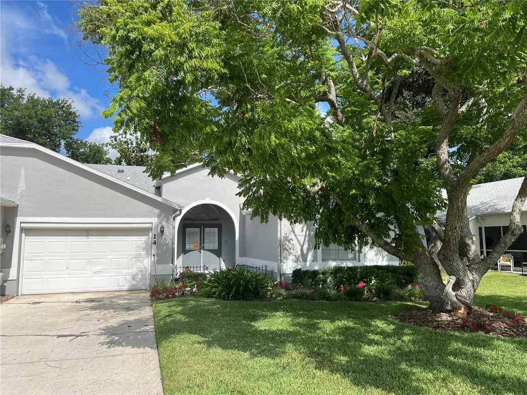 Property Slideshow image 1 of 17 | 6381 egret dr 14, Lakeland, FL, 33809