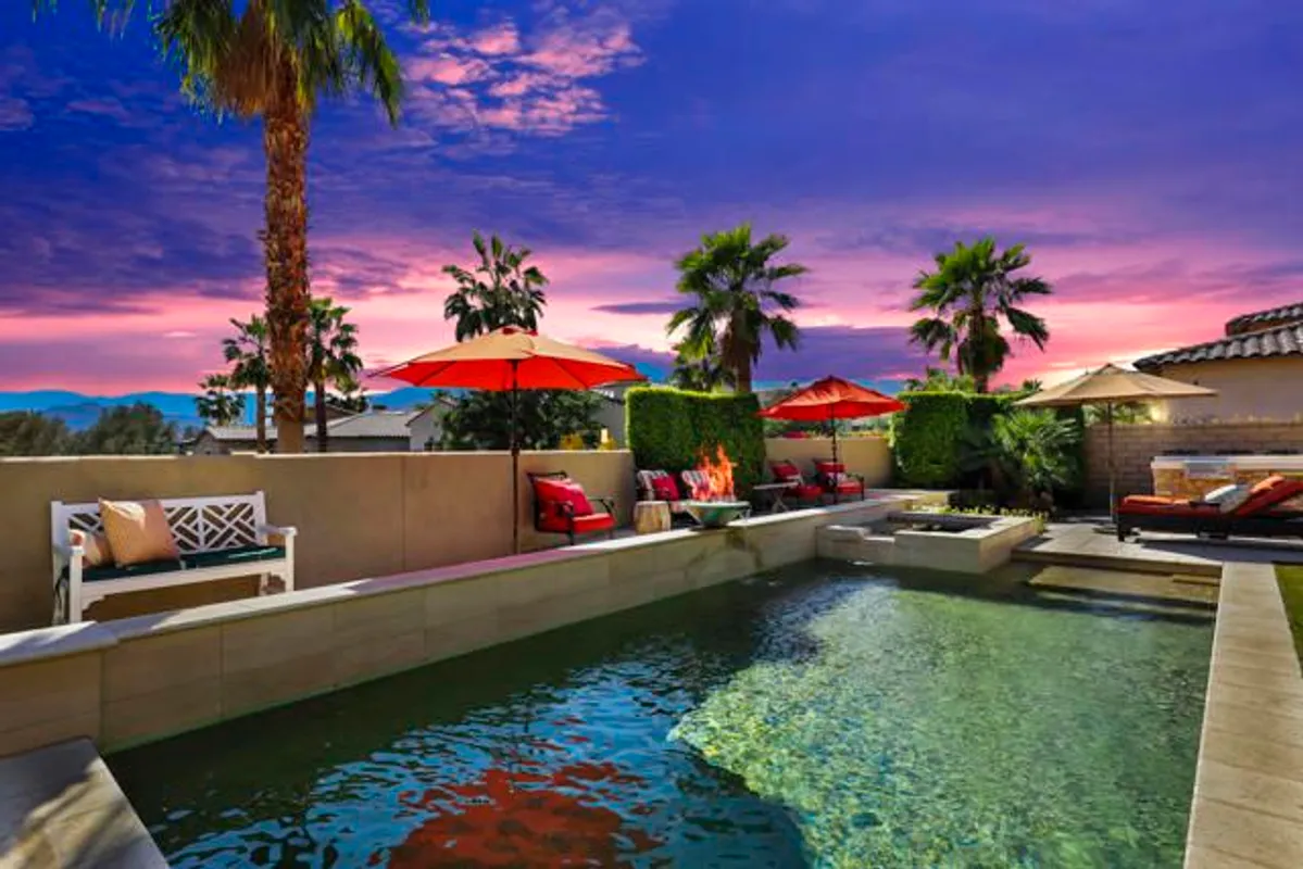 Property Slideshow image 1 of 50 | 55080 autumn valley ct, La Quinta, CA, 92253