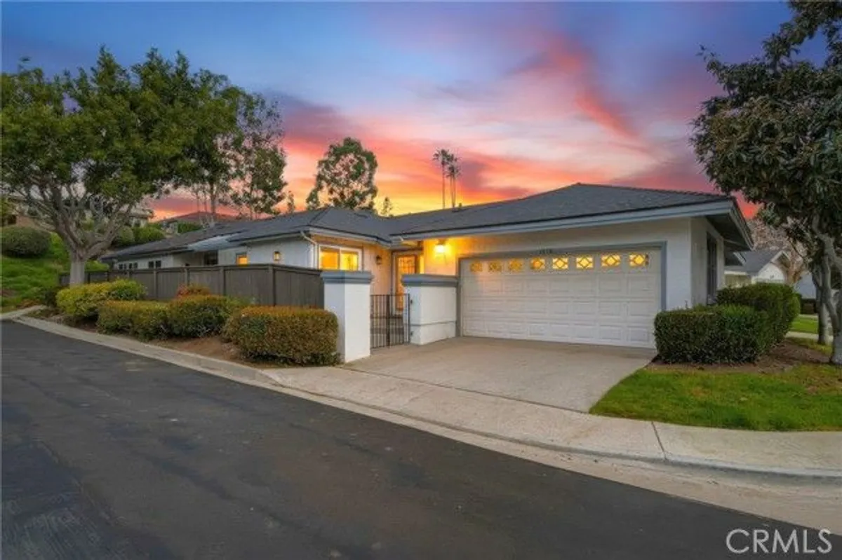 Property Slideshow image 1 of 60 | 1680 via brisa del lago, San Marcos, CA, 92078