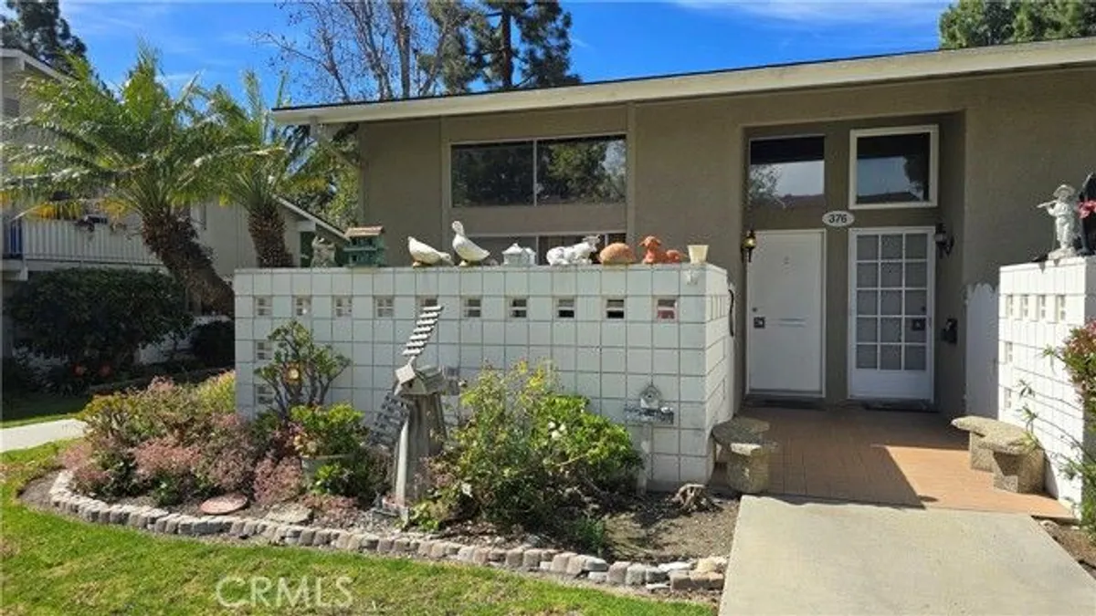 Property Slideshow image 1 of 18 | 376 avenida castilla c, Laguna Woods, CA, 92637
