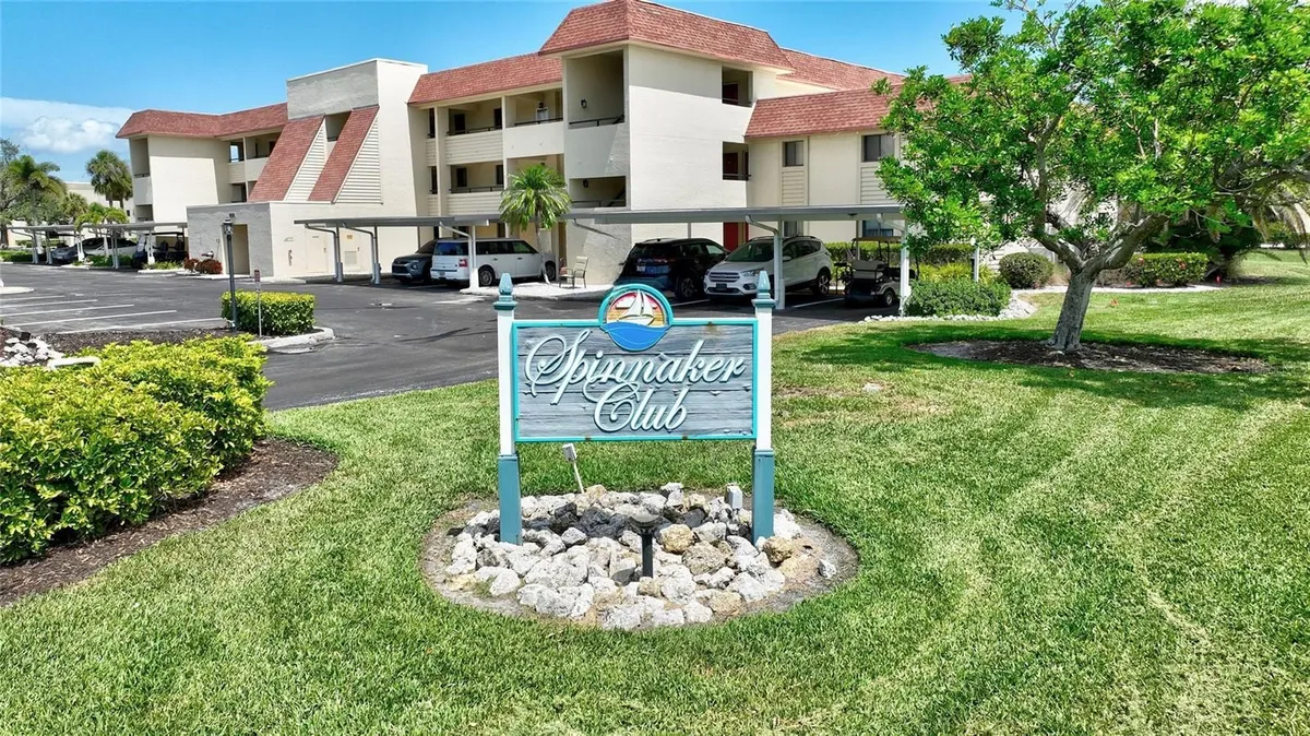Property Slideshow image 1 of 36 | 601 islamorada blvd apt 24b, Punta Gorda, FL, 33955