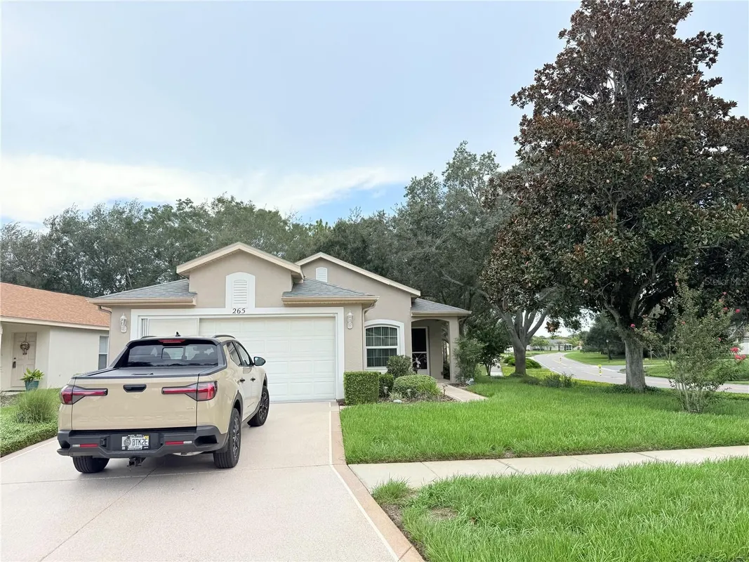 Property Slideshow image 1 of 67 | 265 center oak cir, Spring Hill, FL, 34609