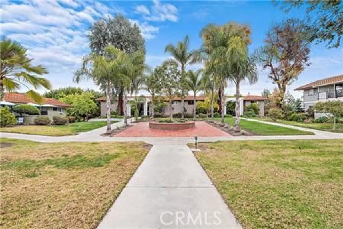 Property Slideshow image 1 of 31 | 966 calle aragon o, Laguna Woods, CA, 92637