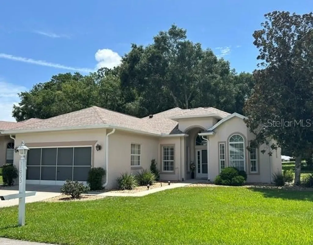 Property Slideshow image 1 of 89 | 11093 sw 69th cir, Ocala, FL, 34476