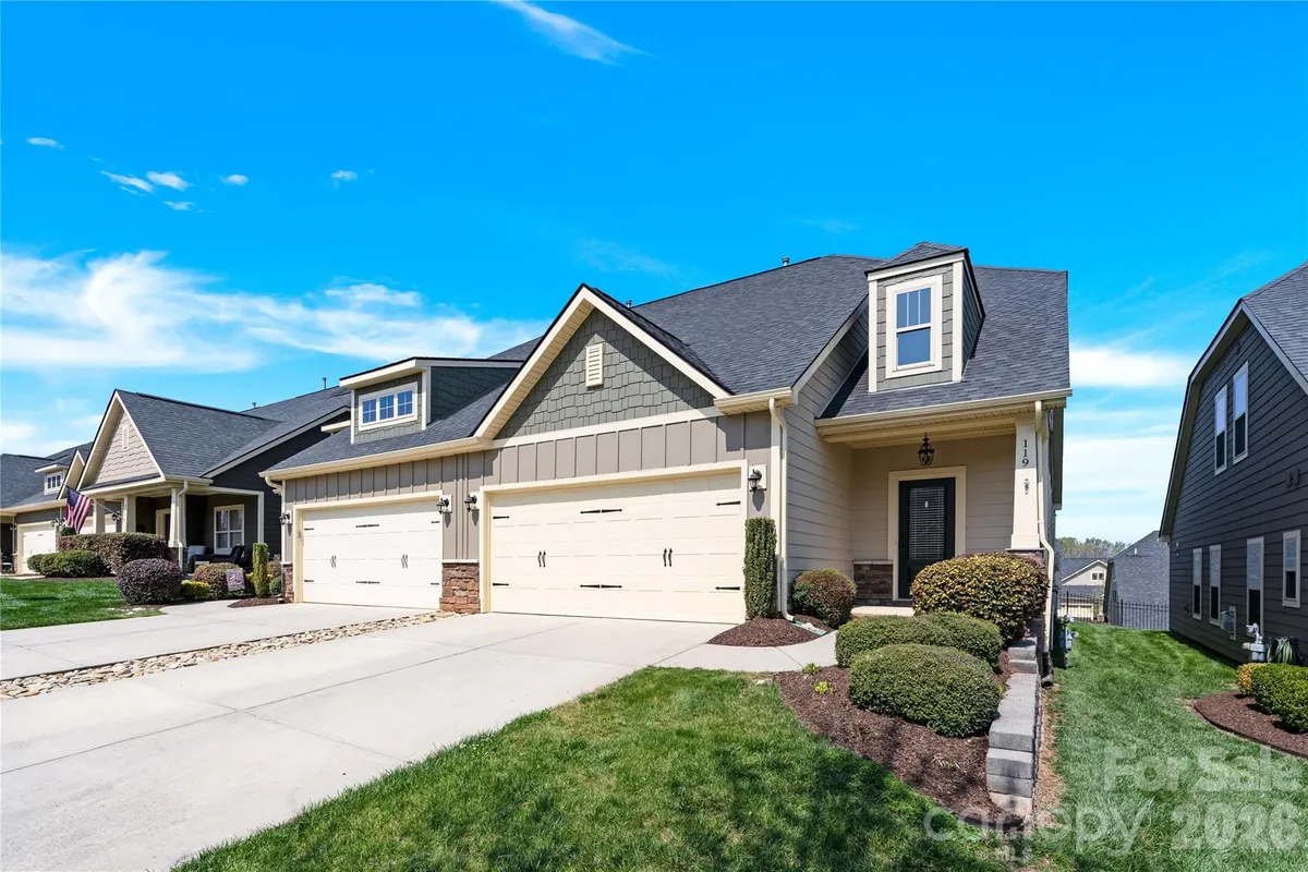 Property Slideshow image 1 of 20 | 119 canter ln, Mooresville, NC, 28115