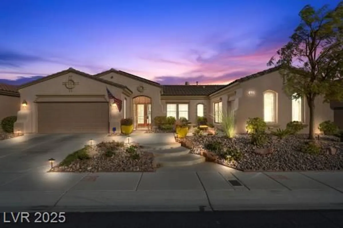 Property Slideshow image 1 of 99 | 4618 atlantico st, Las Vegas, NV, 89135