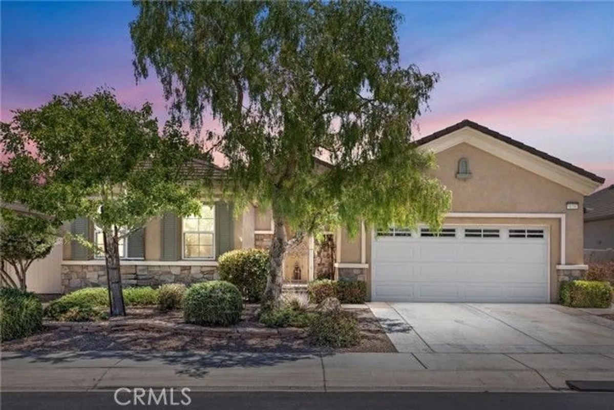 Property Slideshow image 1 of 52 | 10397 darby rd, Apple Valley, CA, 92308