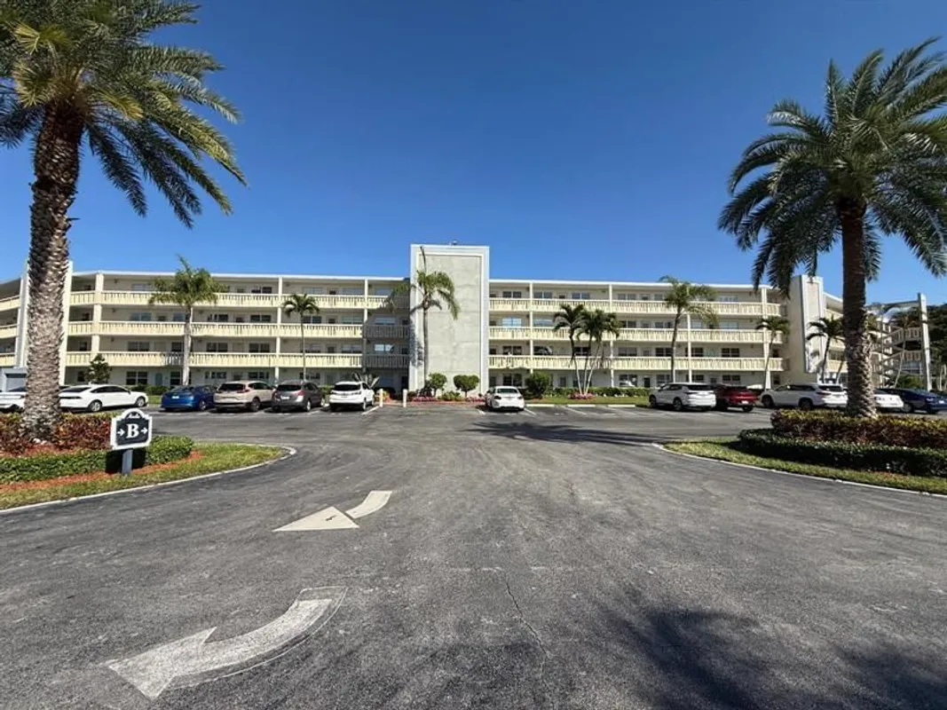 Property Slideshow image 1 of 29 | 3022 ainslie b # 3022, Boca Raton, FL, 33434