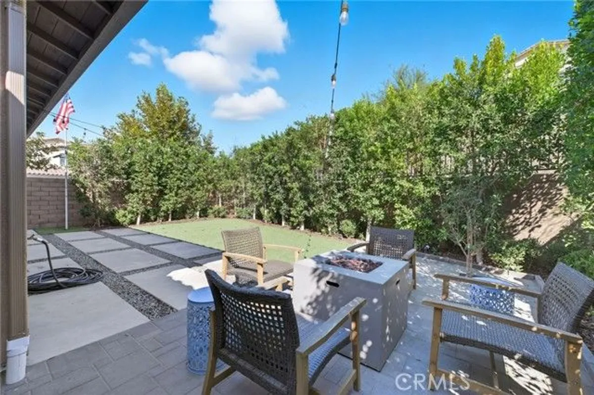Property Slideshow image 1 of 23 | 11702 glenridge rd, Corona, CA, 92883