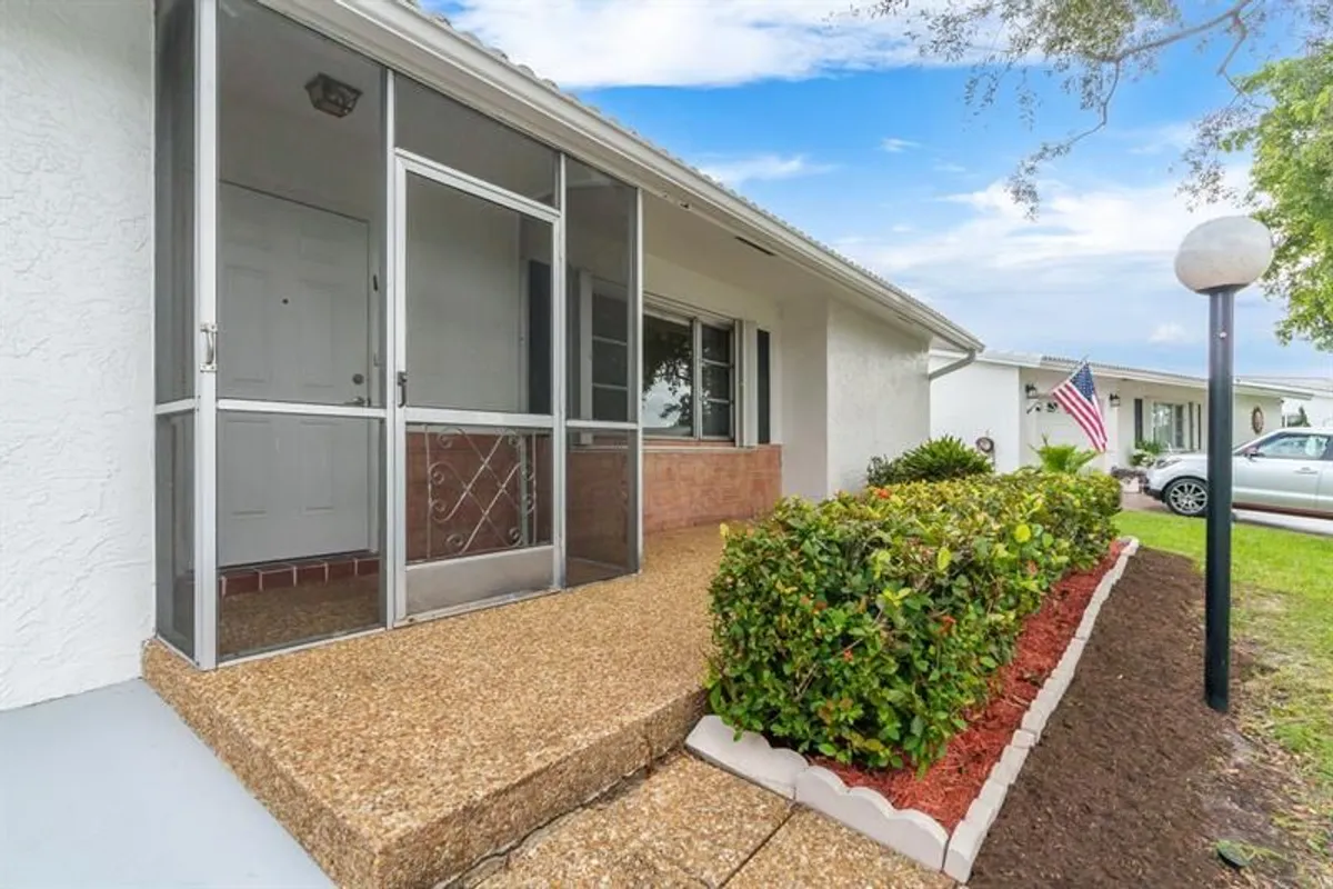 Property Slideshow image 1 of 51 | 8826 nw 13th st, Plantation, FL, 33322