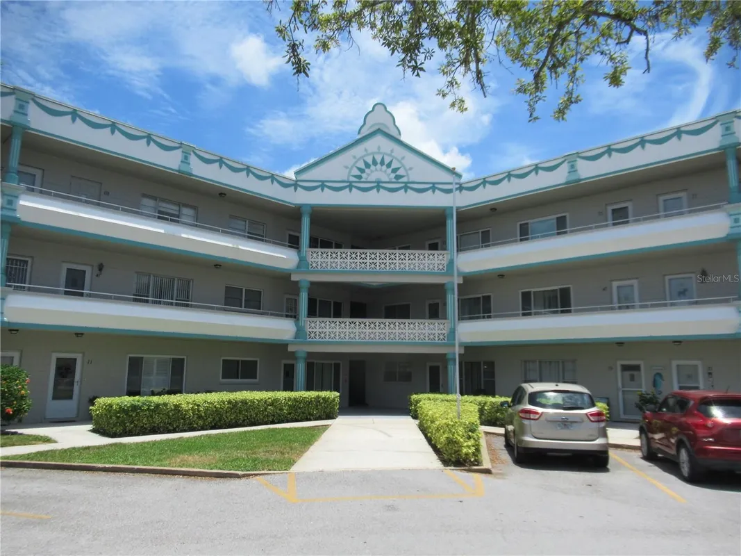 Property Slideshow image 1 of 15 | 2371 israeli dr 67, Clearwater, FL, 33763