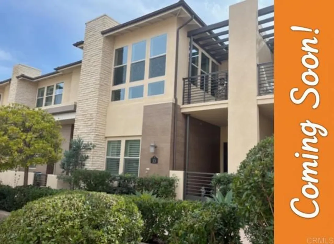 Property Slideshow image 1 of 1 | 16750 coyote bush dr 23, San Diego, CA, 92127