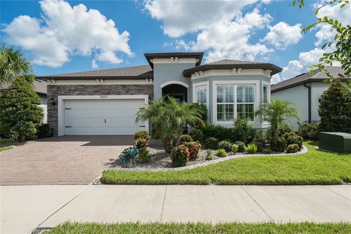 Property Slideshow image 1 of 77 | 18947 sailors delight pass, Land O Lakes, FL, 34638