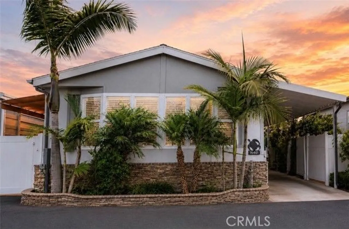 Property Slideshow image 1 of 41 | 16421 haiku ln, Huntington Beach, CA, 92649