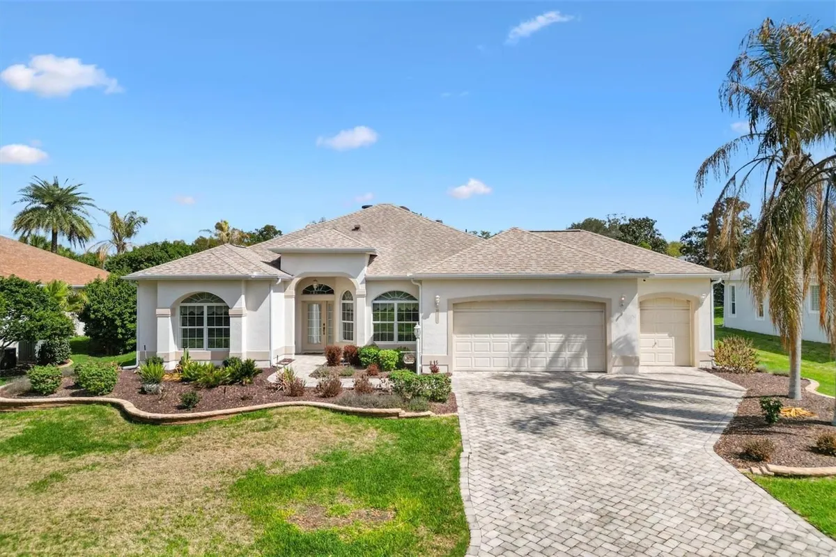 Property Slideshow image 1 of 39 | 17648 se 88th covington cir, The Villages, FL, 32162