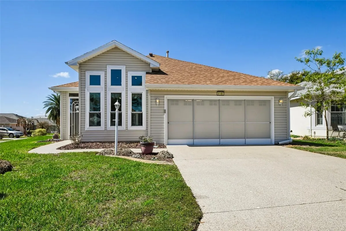 Property Slideshow image 1 of 48 | 6105 dory way, Tavares, FL, 32778