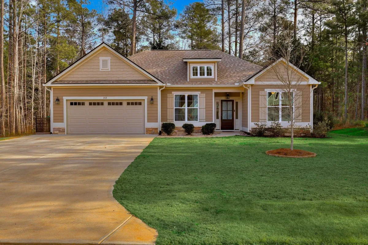 Property Slideshow image 1 of 38 | 213 matthews ln, Mccormick, SC, 29835