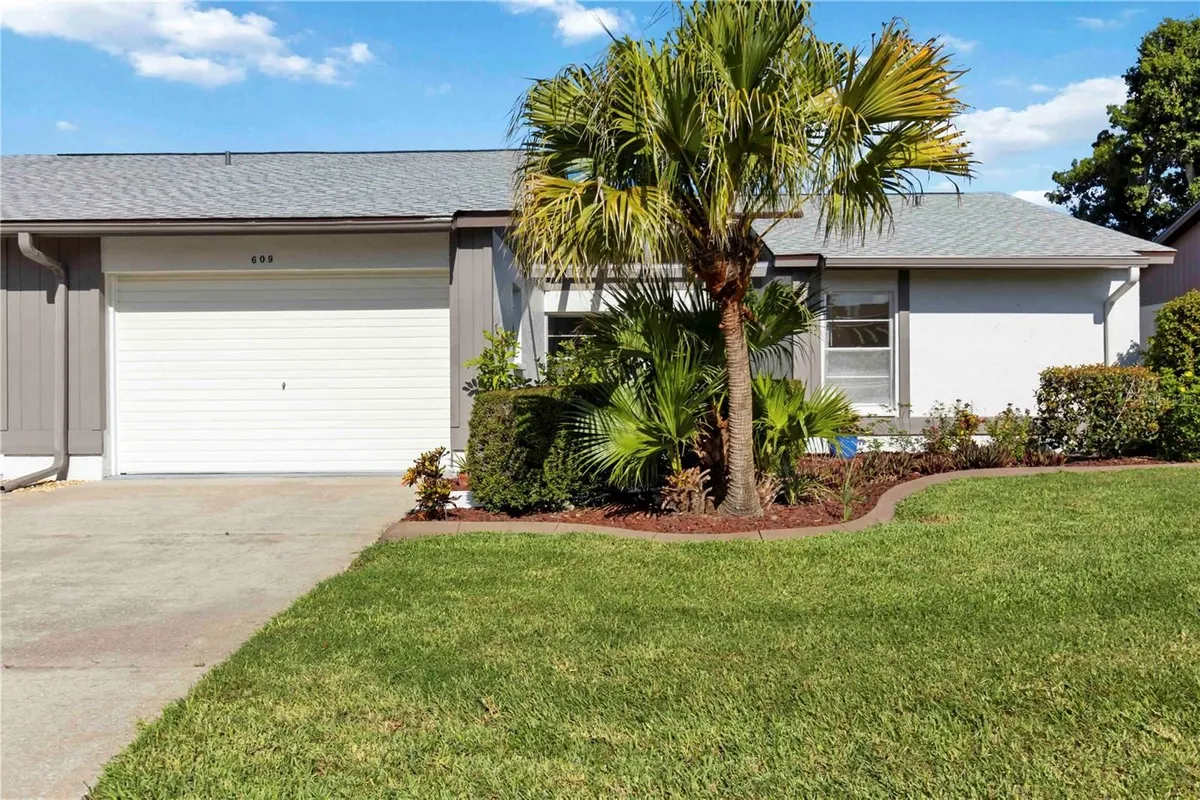 Property Slideshow image 1 of 38 | 609 deerwood ave, Englewood, FL, 34223