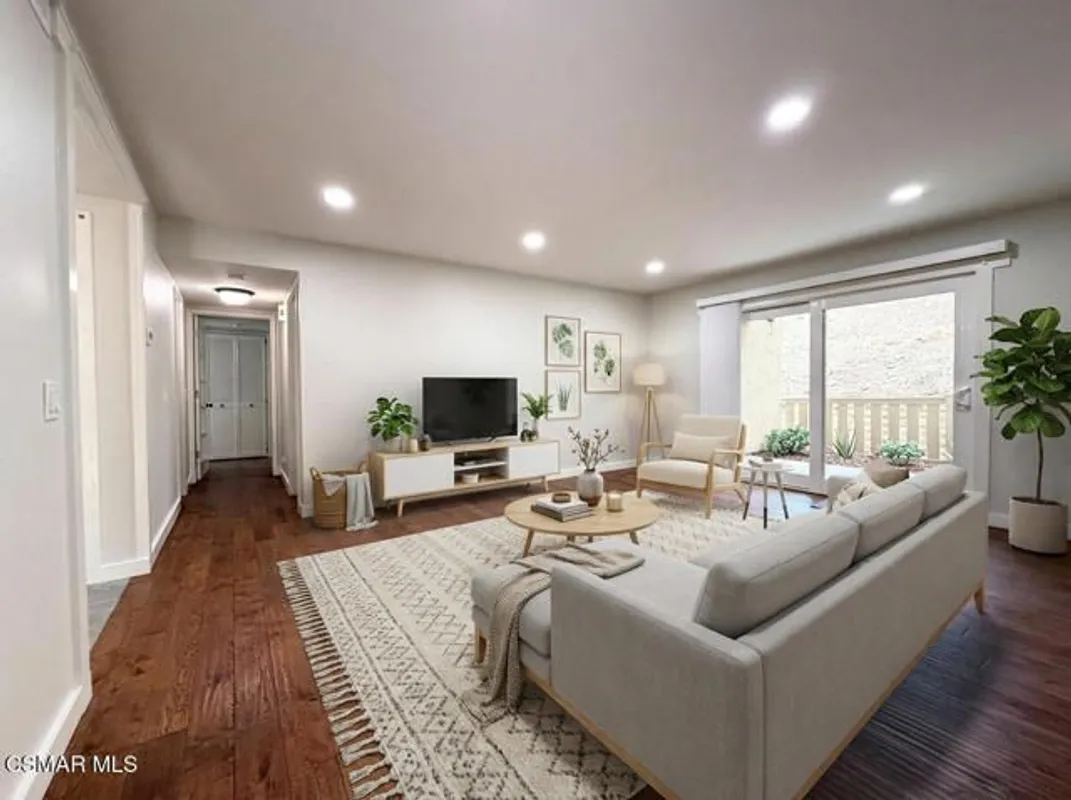 Property Slideshow image 1 of 30 | 224 oakleaf dr apt 103, Thousand Oaks, CA, 91360