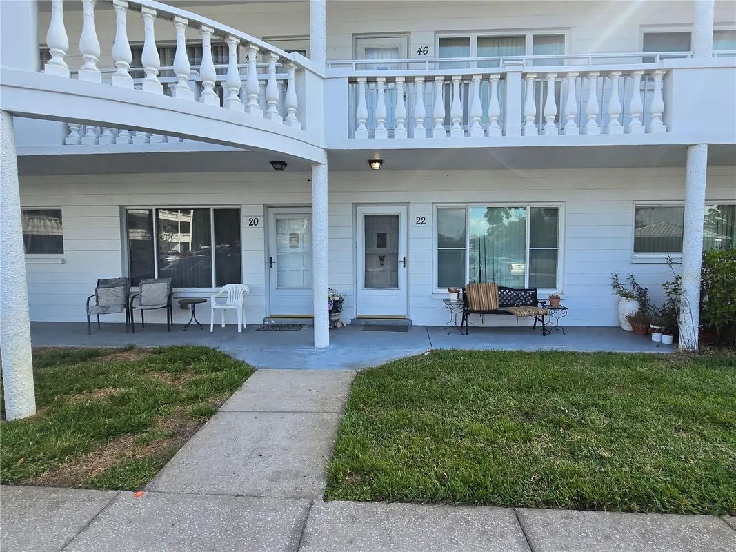 Property Slideshow image 1 of 19 | 2428 columbia dr 22, Clearwater, FL, 33763