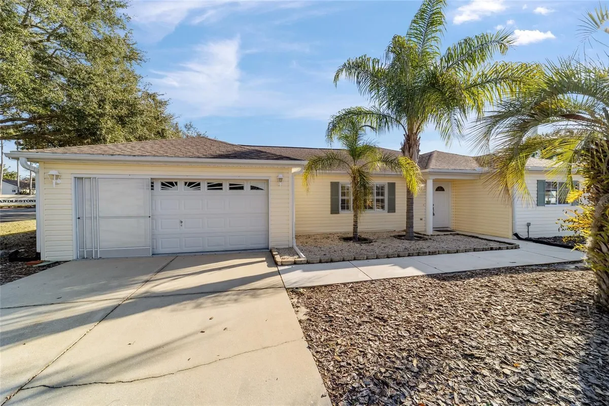 Property Slideshow image 1 of 47 | 13907 del webb blvd, Summerfield, FL, 34491