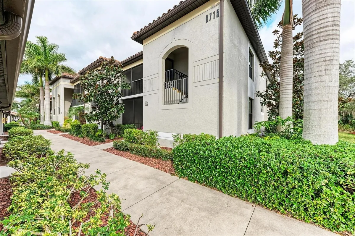 Property Slideshow image 1 of 77 | 6715 grand estuary trl 106, Bradenton, FL, 34212