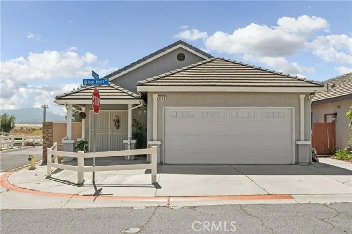 Property Slideshow image 1 of 31 | 1788 oak knoll rd, San Jacinto, CA, 92583