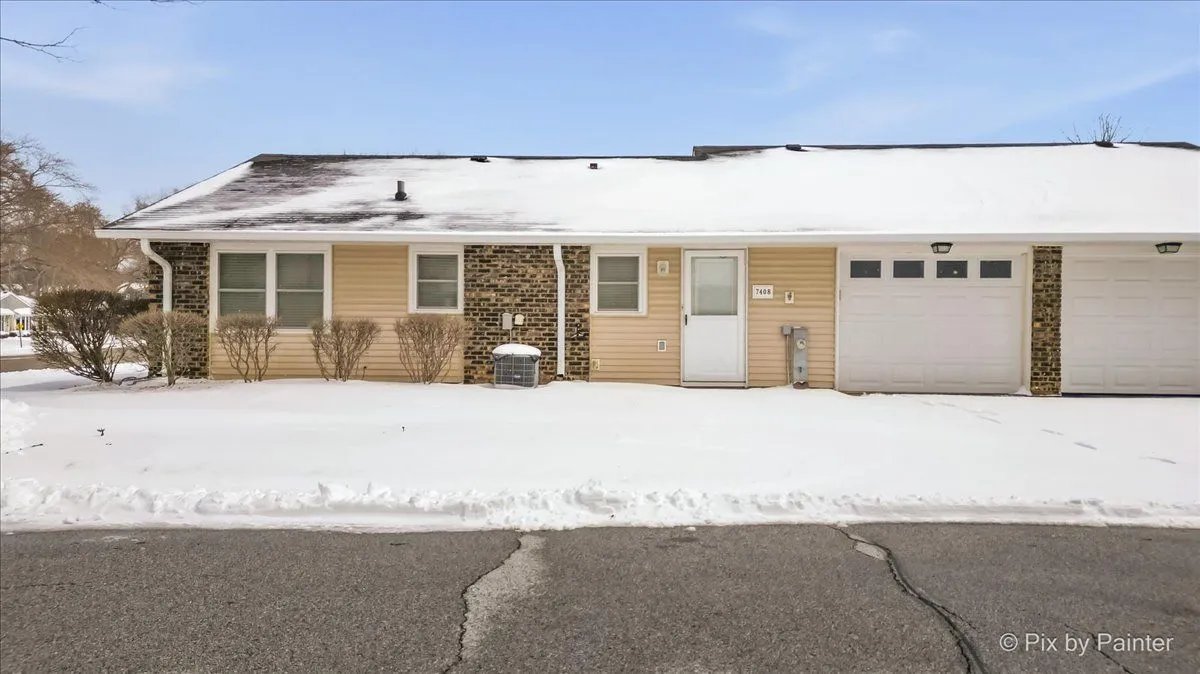 Property Slideshow image 1 of 34 | 7408 chevy chase ct, Fox Lake, IL, 60020