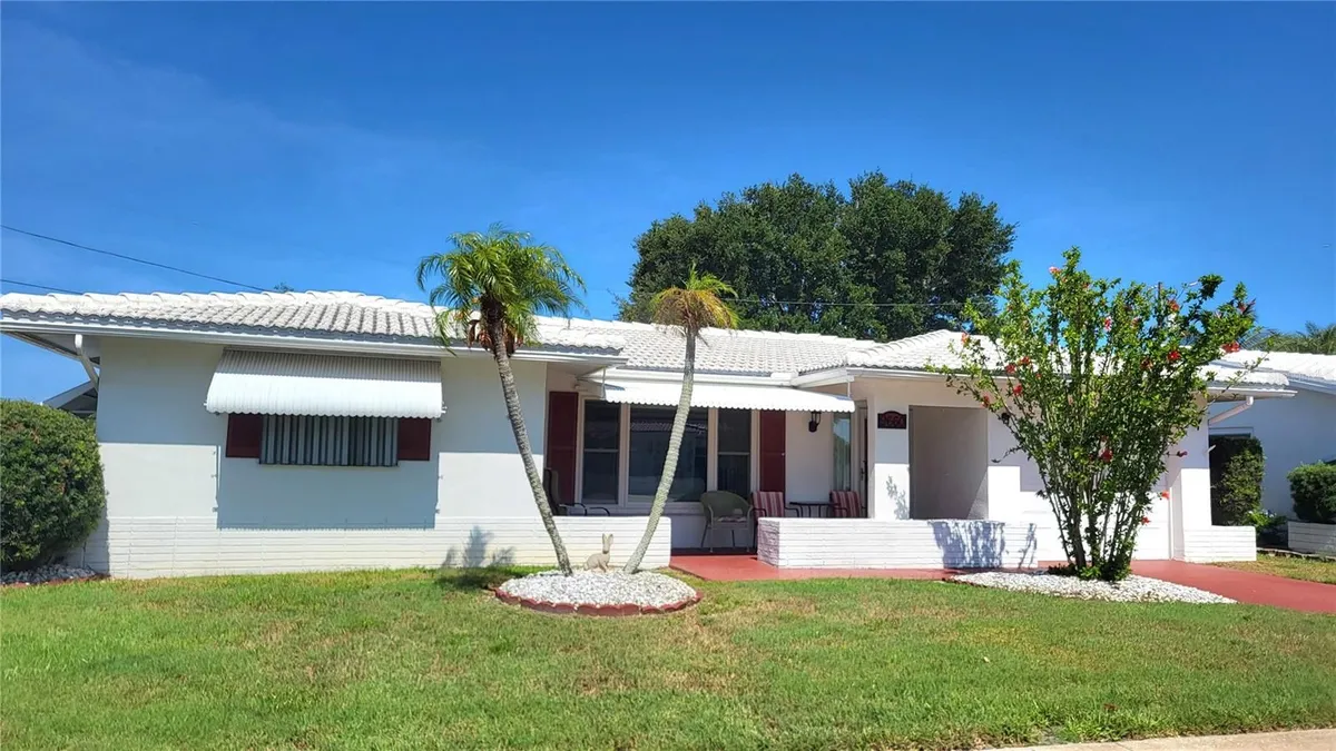 Property Slideshow image 1 of 23 | 9660 44th st, Pinellas Park, FL, 33782