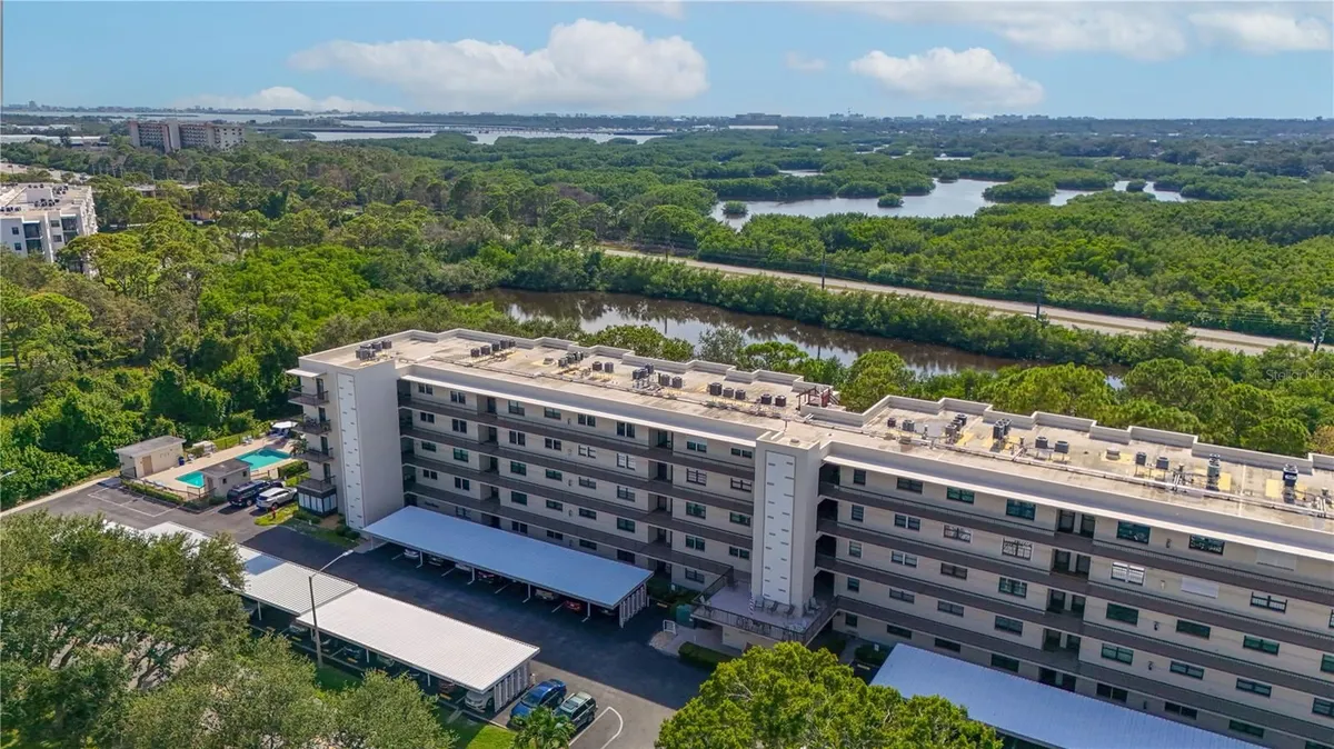 Property Slideshow image 1 of 31 | 8198 terrace garden dr n unit 304, St Petersburg, FL, 33709