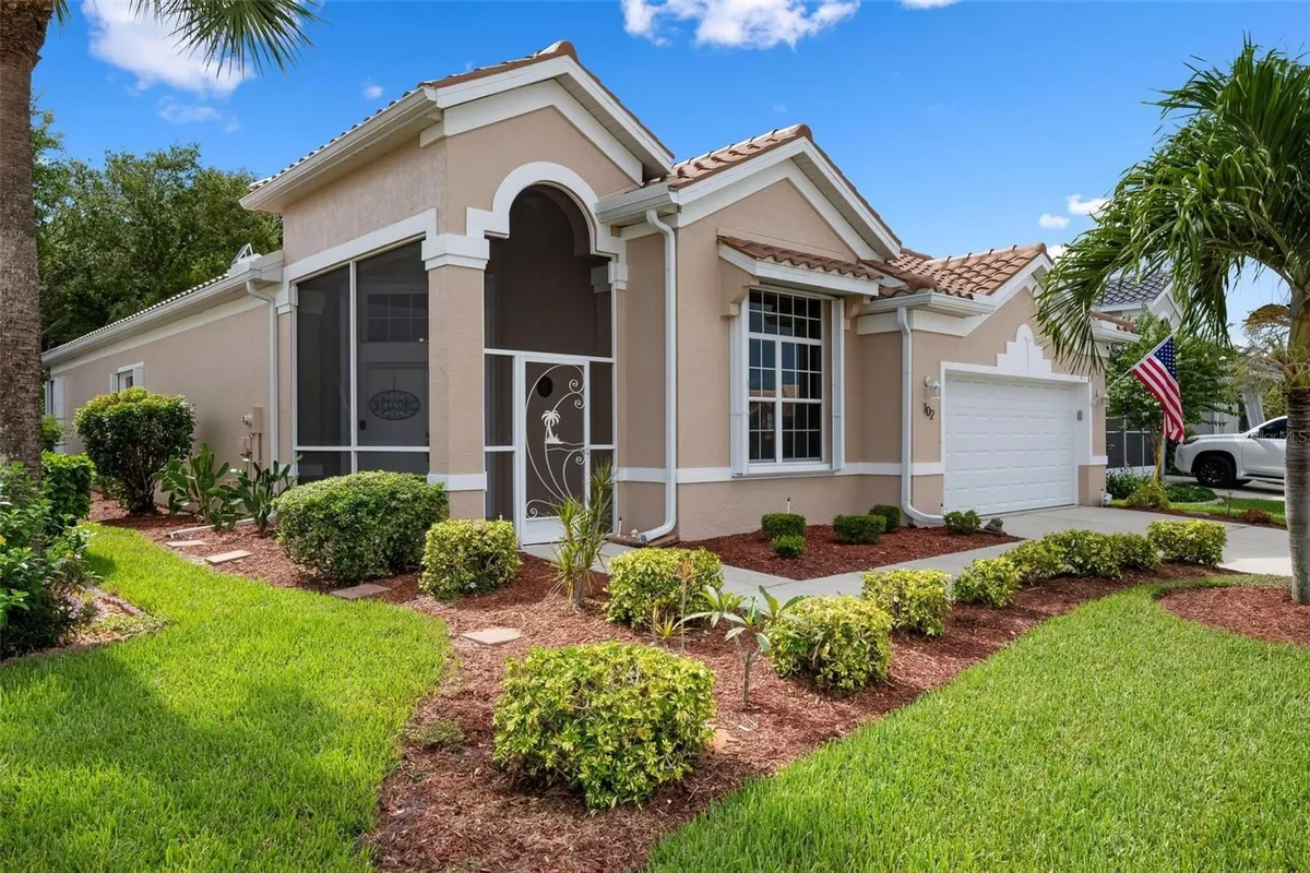 Property Slideshow image 1 of 50 | 102 braemar ave, Venice, FL, 34293