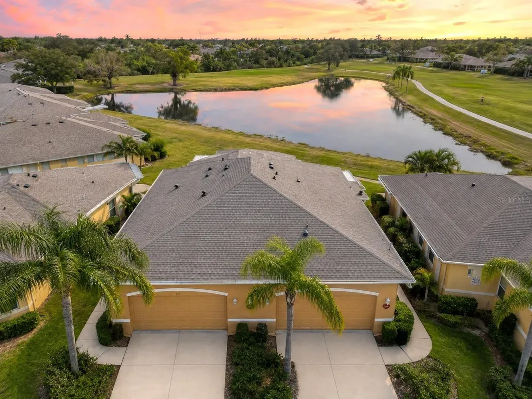 Property Slideshow image 1 of 64 | 970 pembroke point way, Sun City Center, FL, 33573