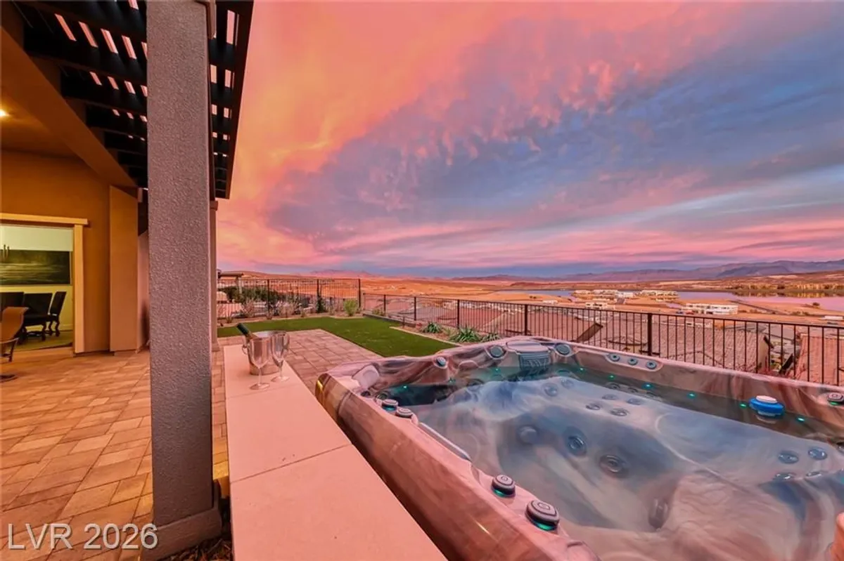 Property Slideshow image 1 of 70 | 116 stone mesa ct, Henderson, NV, 89011