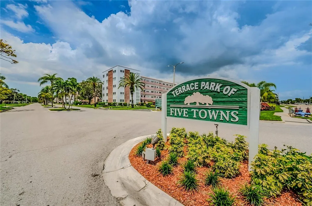 Property Slideshow image 1 of 72 | 5660 80th st n unit a303, St Petersburg, FL, 33709