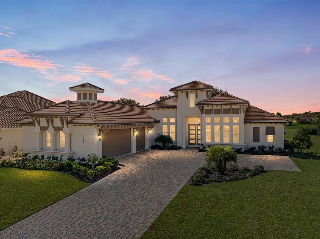 Property Slideshow image 1 of 84 | 13922 carryback dr, Dade City, FL, 33525