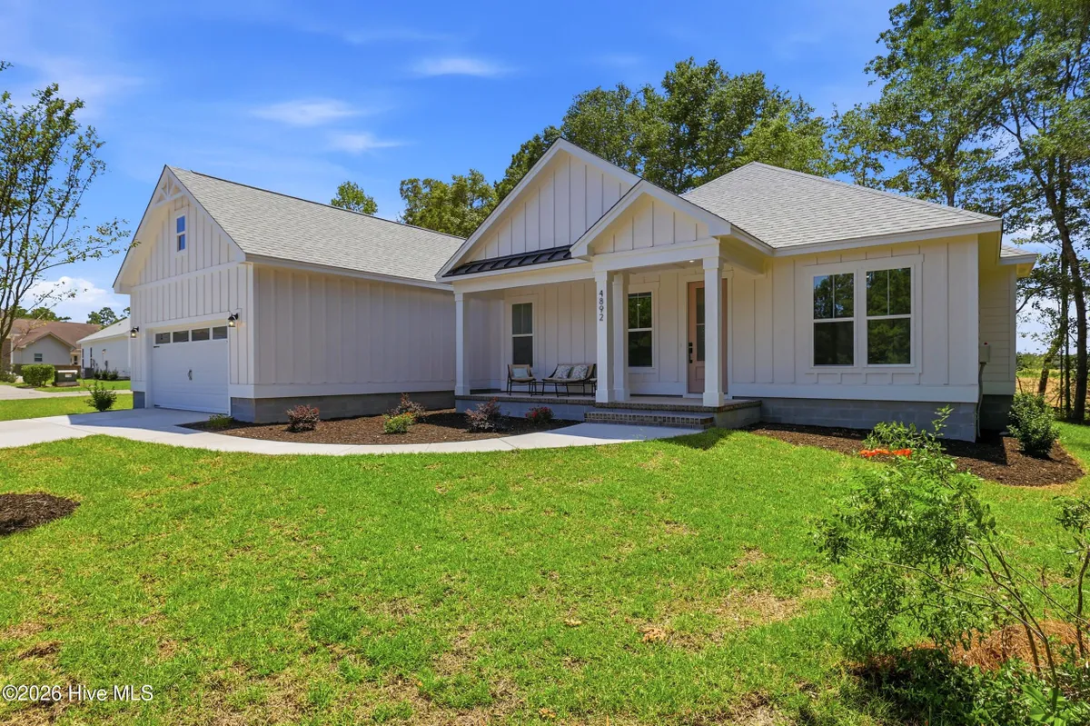Property Slideshow image 1 of 59 | 4892 streamwood cir, Shallotte, NC, 28470