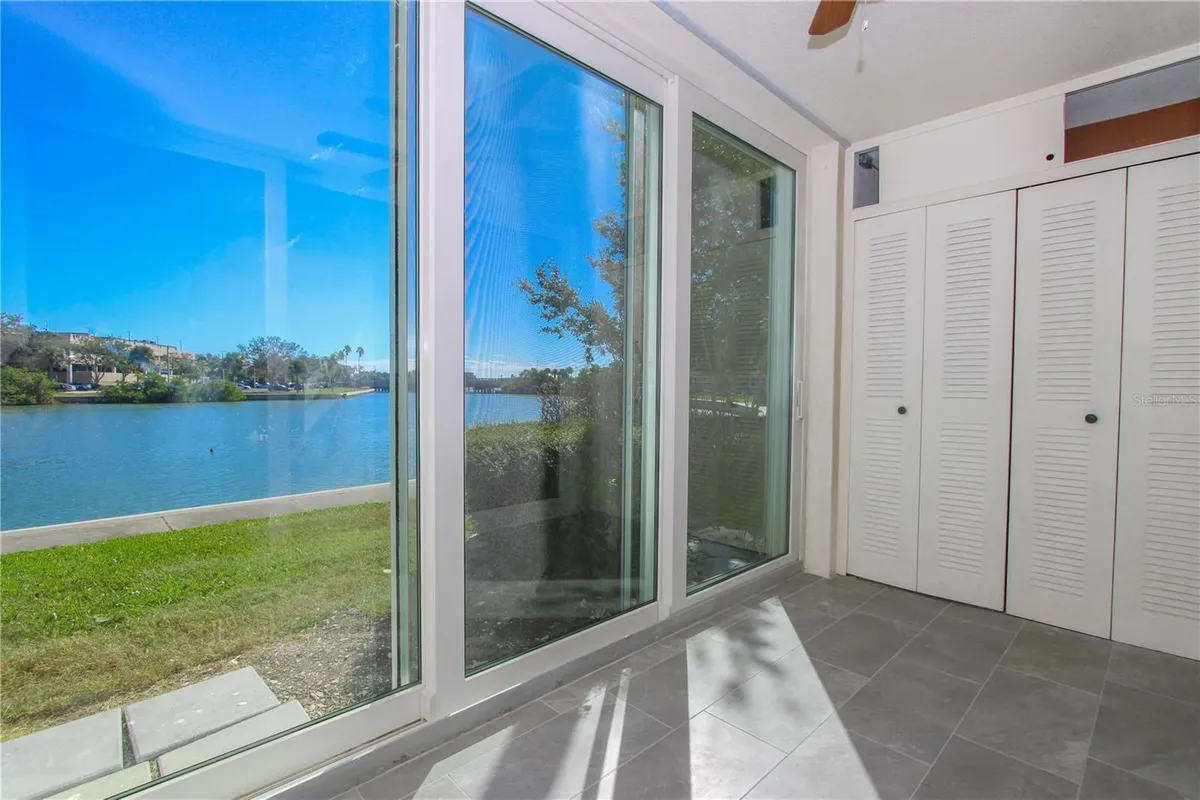 Property Slideshow image 1 of 45 | 7425 bay island dr 108, South Pasadena, FL, 33707